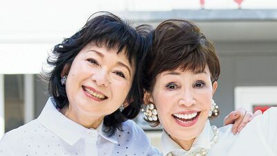 うつみ宮土理さんが『徹子の部屋』に出演「夫・愛川欽也に先立たれ、体重37キロの〈骨皮筋子〉状態に。一周忌コンサートを開催して、元気のもとを見つけた」
